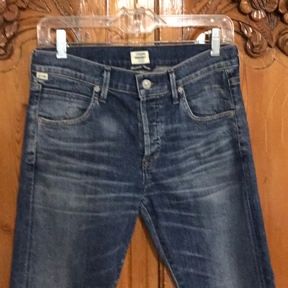 Citizens of Humanity Elsa Mid-Rise Slim Fit Crop - Picture 4 of 9